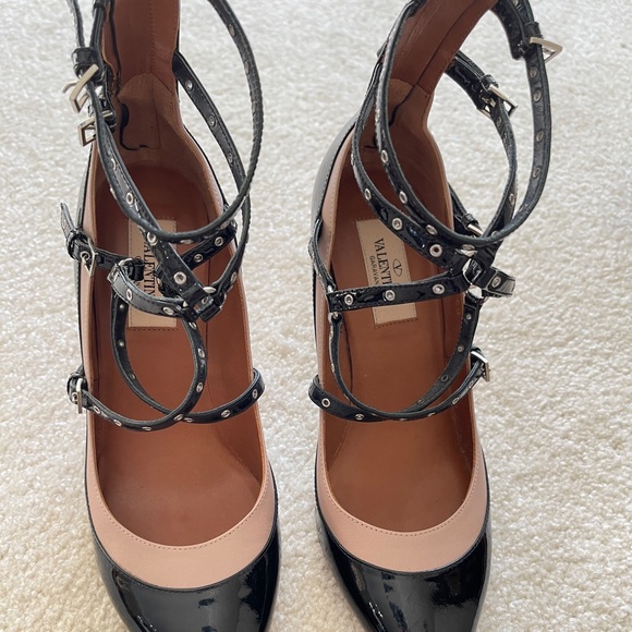 Velentino Authentic Rockstud Shoes - Picture 2 of 14